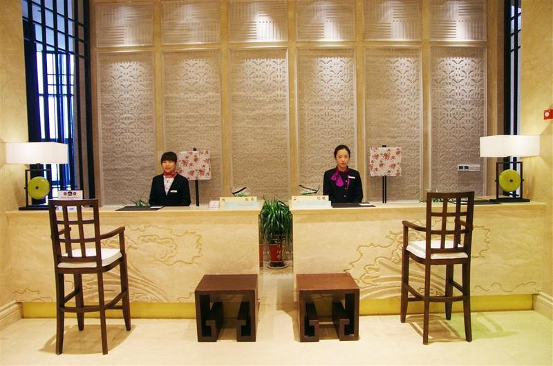 Royal Run Hotell Liaocheng Exteriör bild